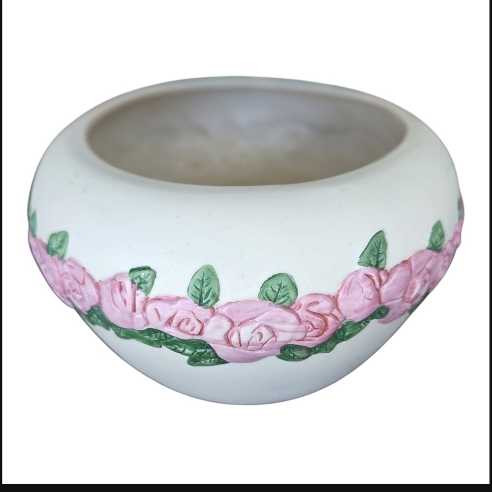 Floral Ceramic Bowl with Pink Rose Design